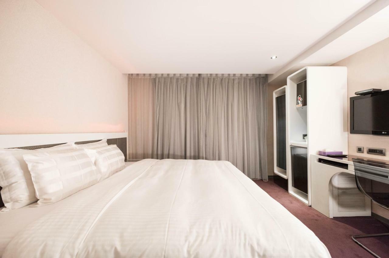 Saual Keh Hotel Tajpej Buitenkant foto