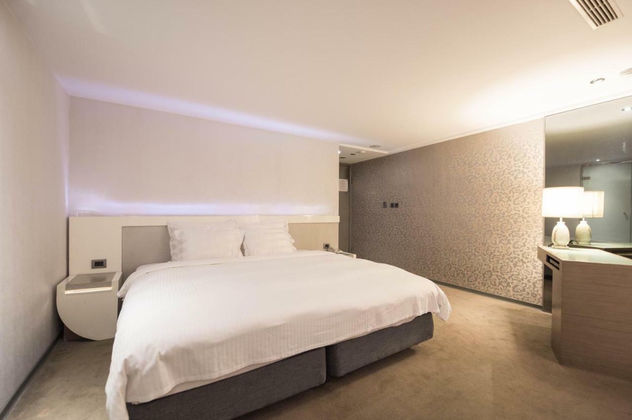 Saual Keh Hotel Tajpej Buitenkant foto
